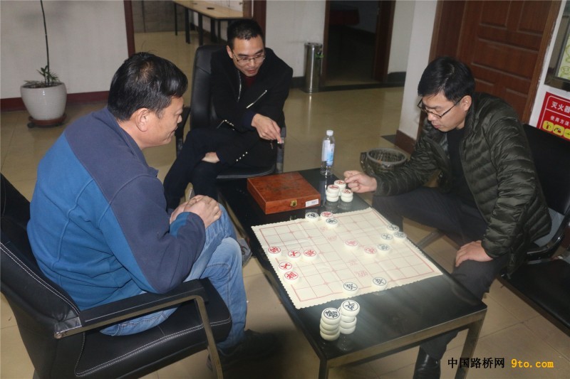 图3、象棋比赛