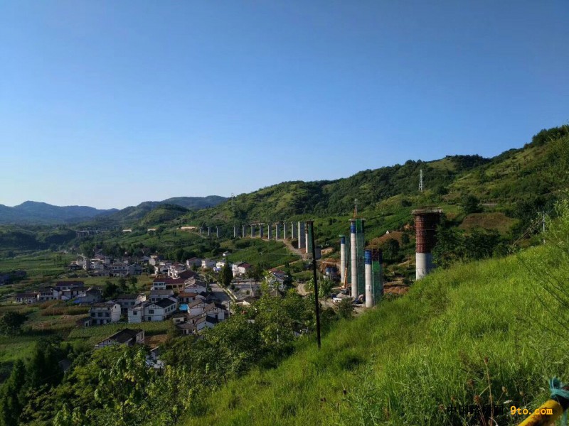 图3：池河特大桥远景