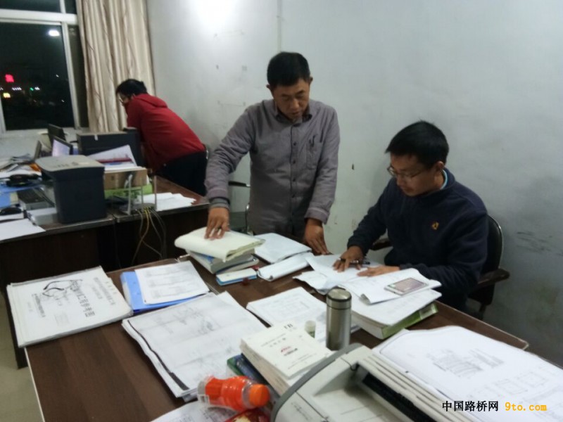 图1：关心学员们的成长