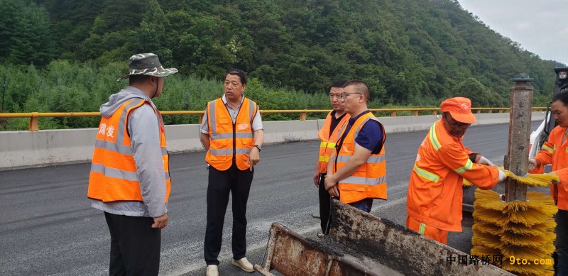 G30线连霍高速公路宝天段养护维修工程现场督查