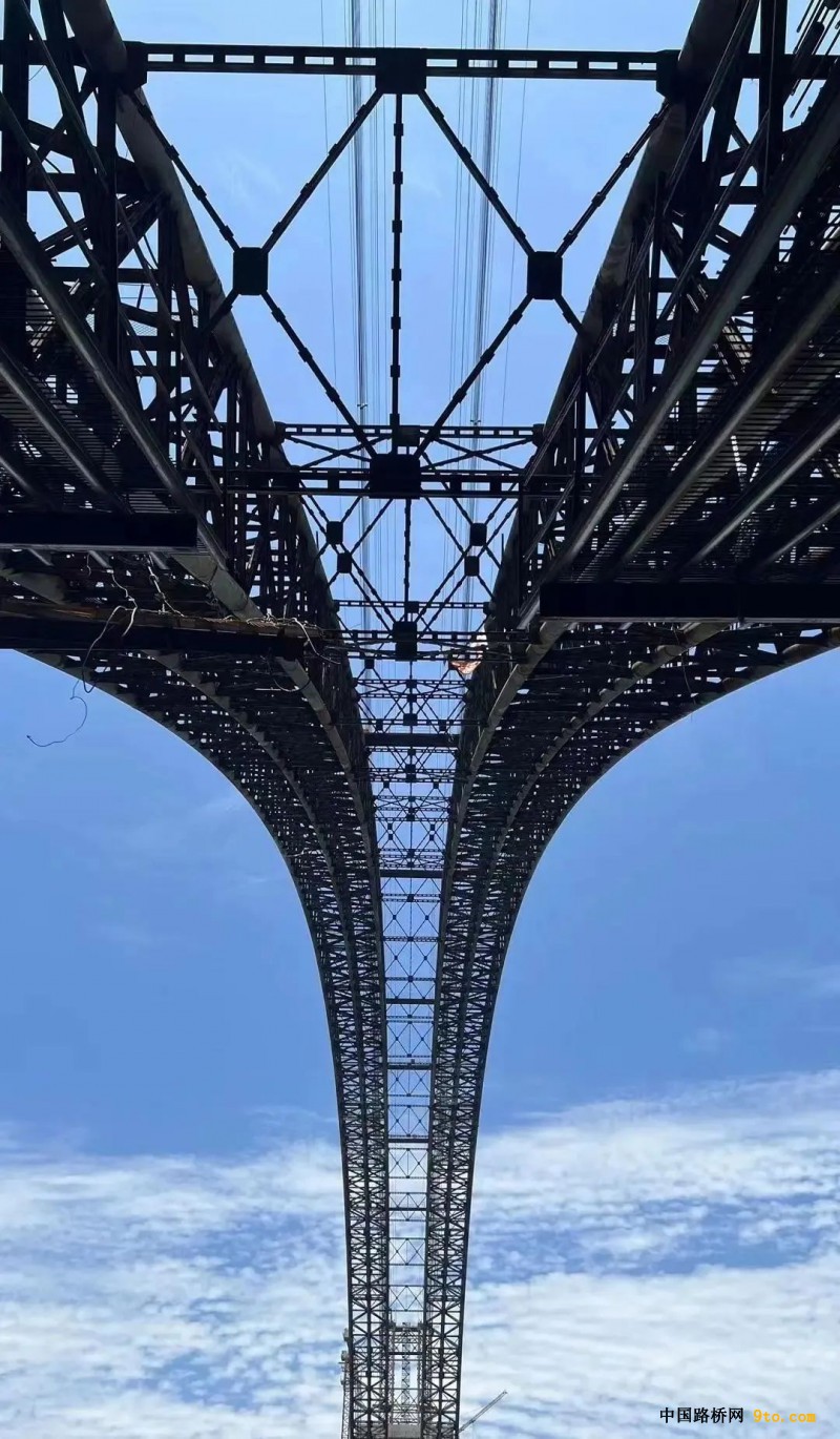 640 (1)